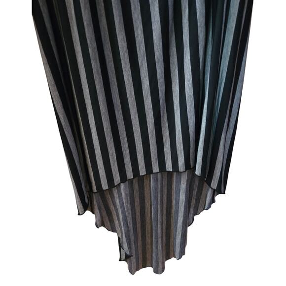 En Focus Studio Sleeveless Black and Gray Size 12 Hi-Low - Picture 4 of 10